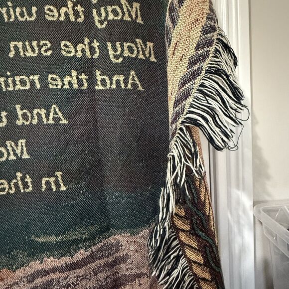 Irish Blessing Woven Tapestry Throw 50" X 70" with Celtic corner Knot Design - Picture 11 of 13